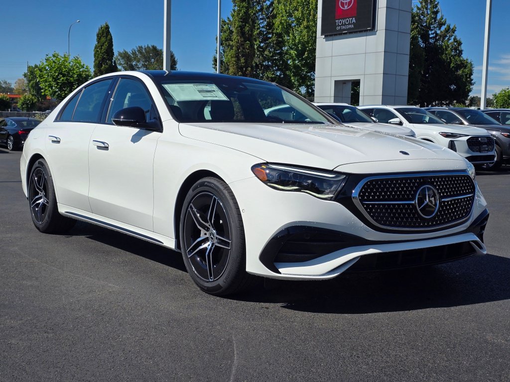 New 2026 Mercedes-Benz E 350 4MATIC Sedan image 8