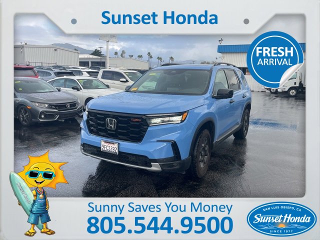 Used 2023 Honda Pilot TrailSport image 5