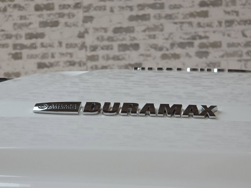 Used 2016 GMC Sierra 2500 Denali w/ Duramax Plus Package image 9