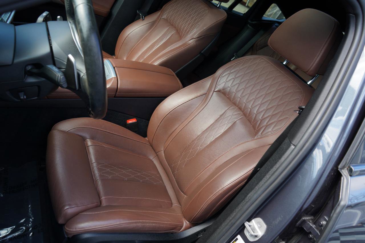 Used 2022 BMW X6 xDrive40i w/ Executive Package AWD/4WD image 19