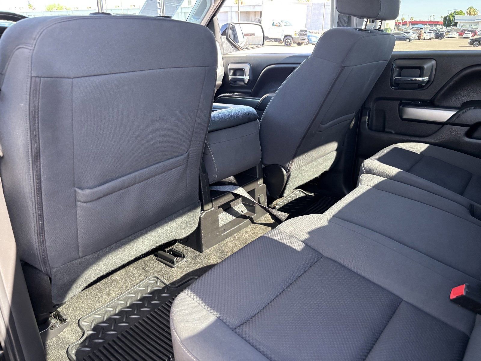 Used 2018 Chevrolet Silverado 1500 LT w/ All Star Edition RWD image 17