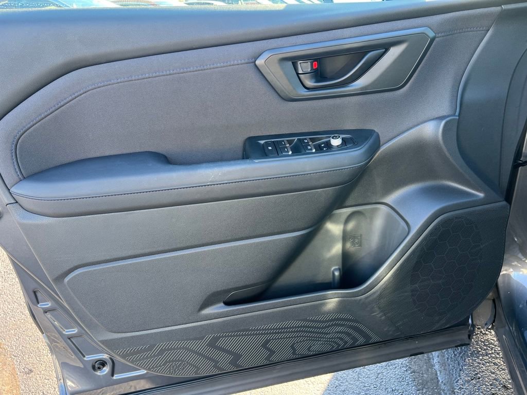 Certified 2025 Subaru Forester Premium image 15