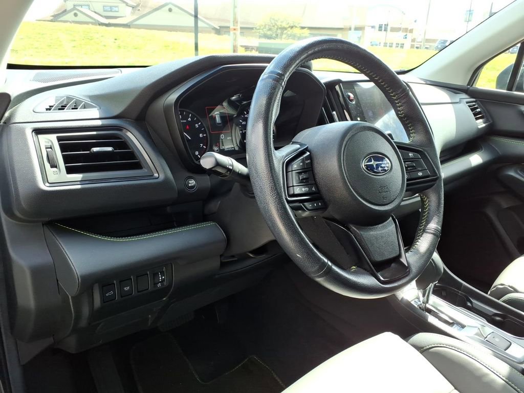 Used 2023 Subaru Ascent Onyx Edition AWD/4WD image 14