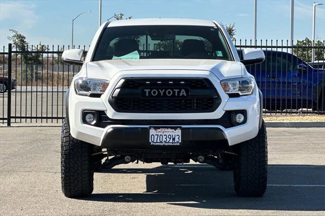 Certified 2023 Toyota Tacoma TRD Off-Road image 11