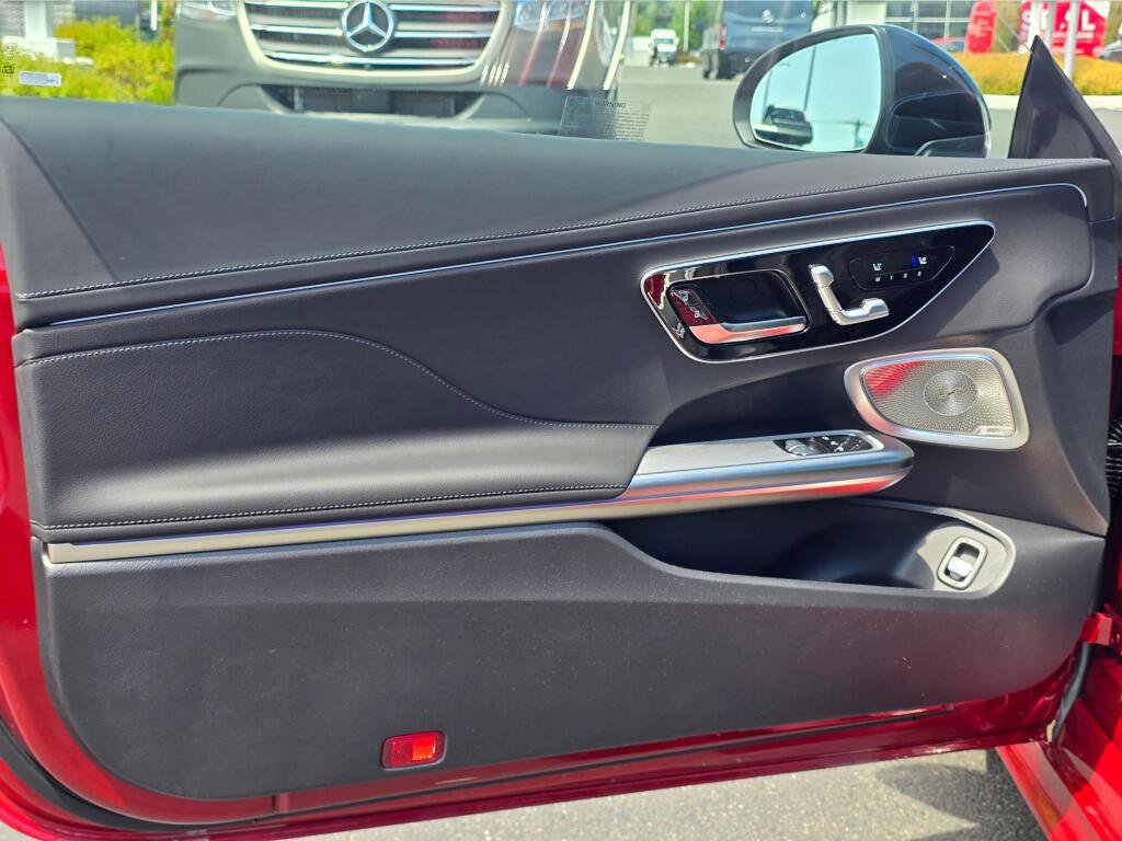 New 2026 Mercedes-Benz CLE 300 4MATIC Coupe image 28