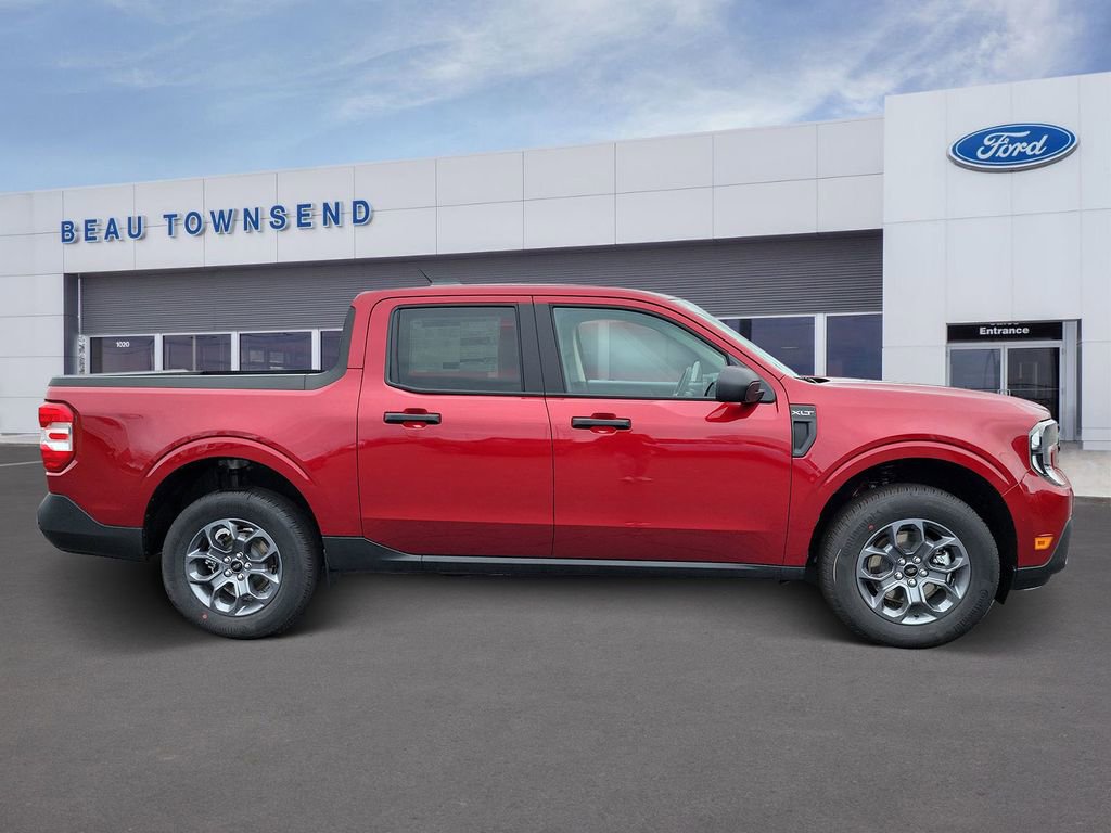 New 2025 Ford Maverick XLT w/ 4K Tow Package image 3