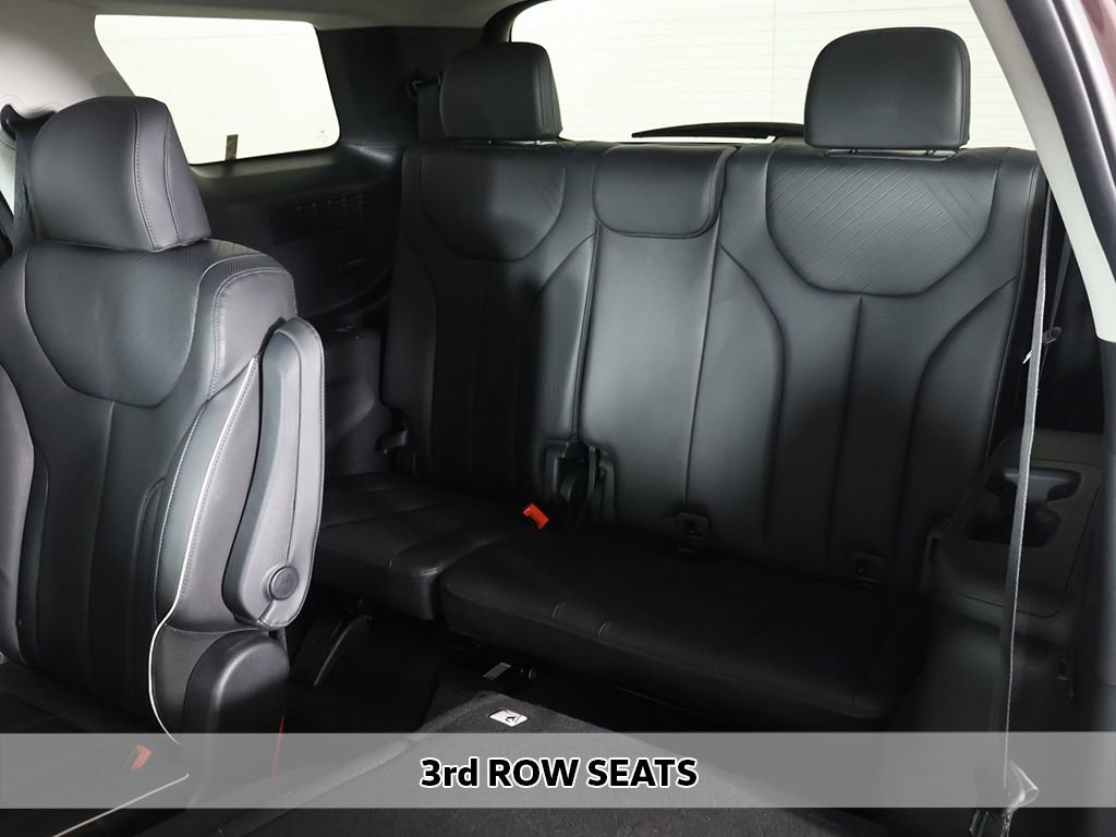 Used 2023 Hyundai Palisade SEL w/ Premium Package image 12