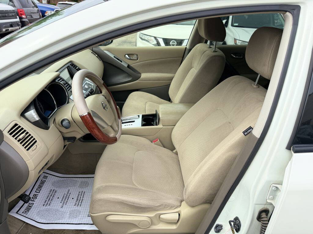Used 2014 Nissan Murano S FWD image 13