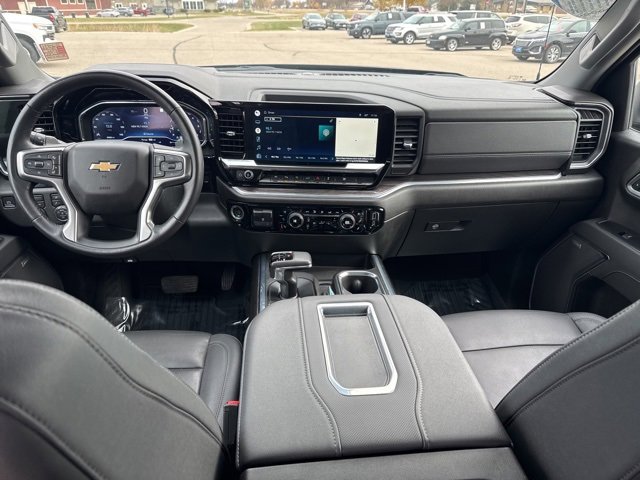 Used 2022 Chevrolet Silverado 1500 LTZ image 10