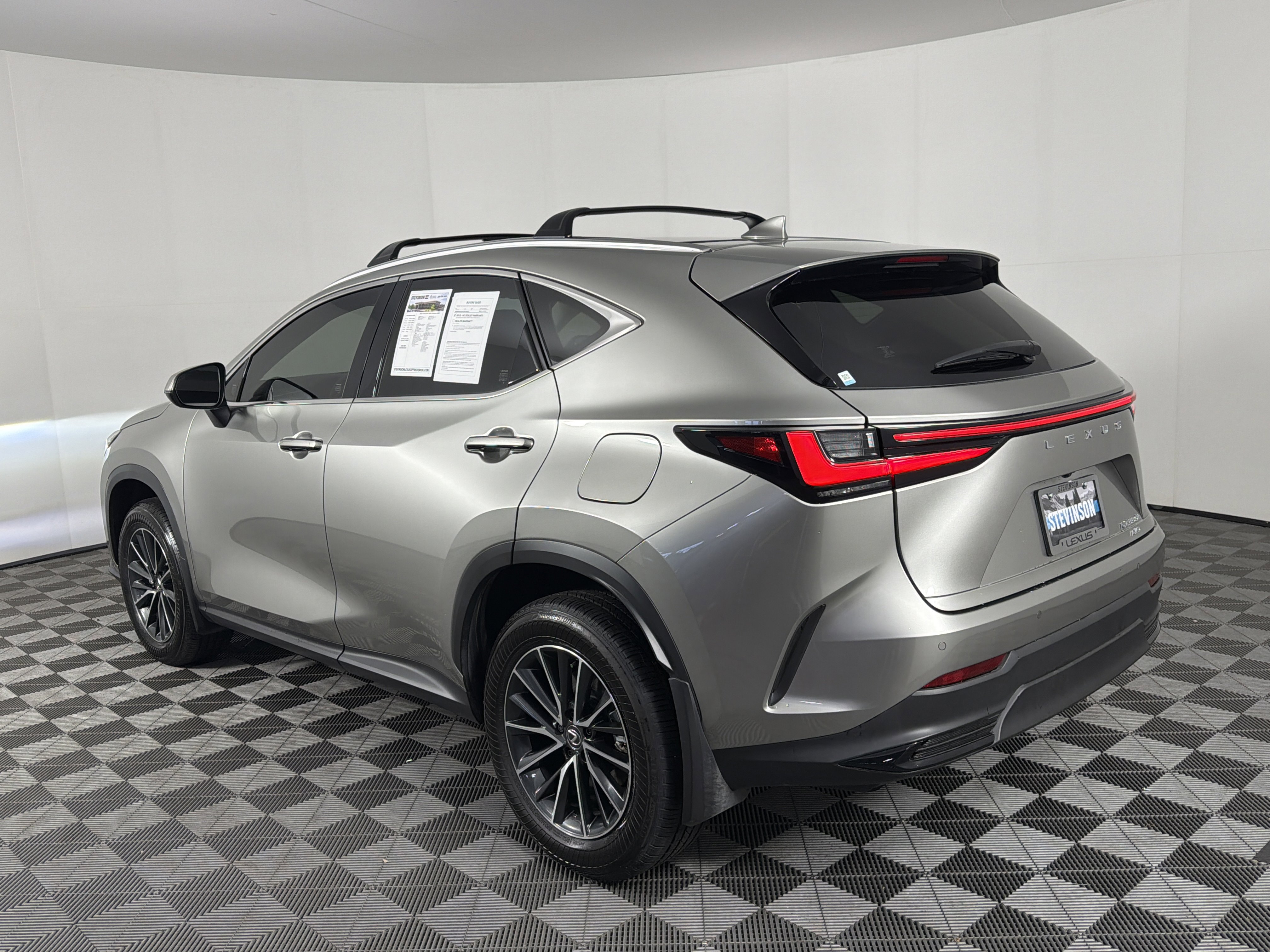 Certified 2025 Lexus NX 350h AWD w/ Accessory Package (2T) image 25