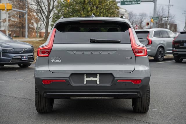 New 2026 Volvo XC40 B5 Ultra w/ Protection Package Premier image 6