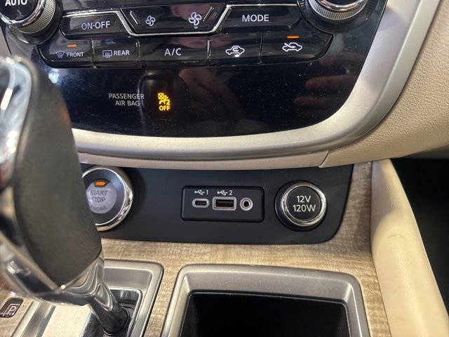 Used 2020 Nissan Murano SL w/ Moonroof Package image 18
