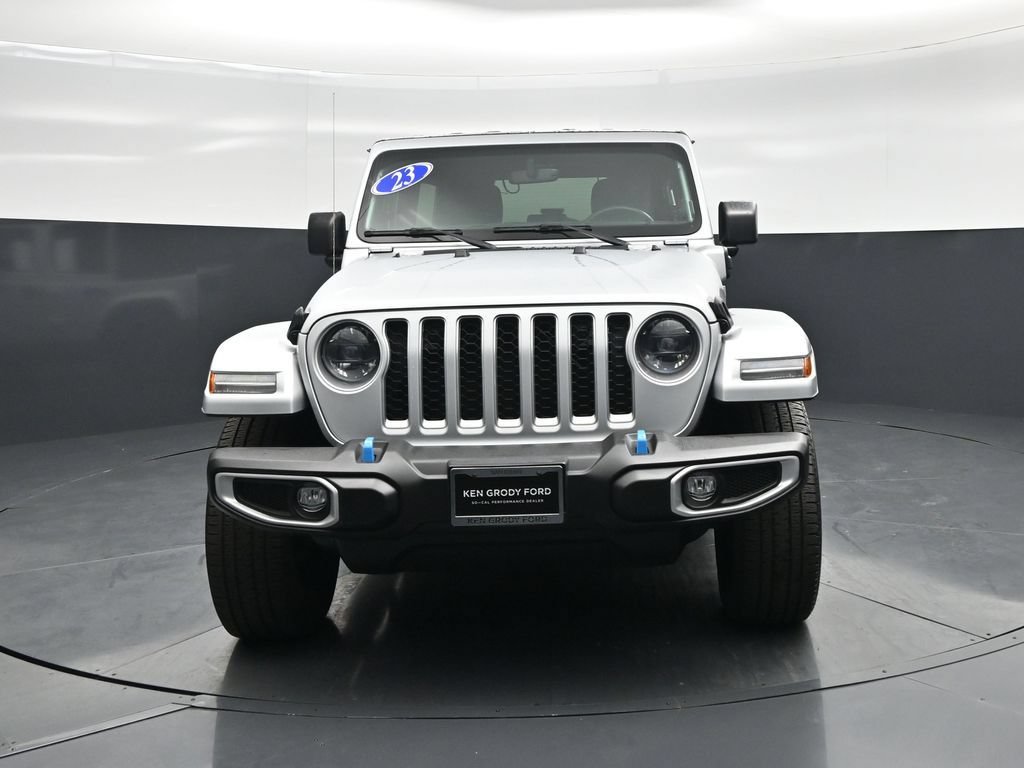 Used 2023 Jeep Wrangler Unlimited Sahara w/ Cold Weather Group AWD/4WD image 20