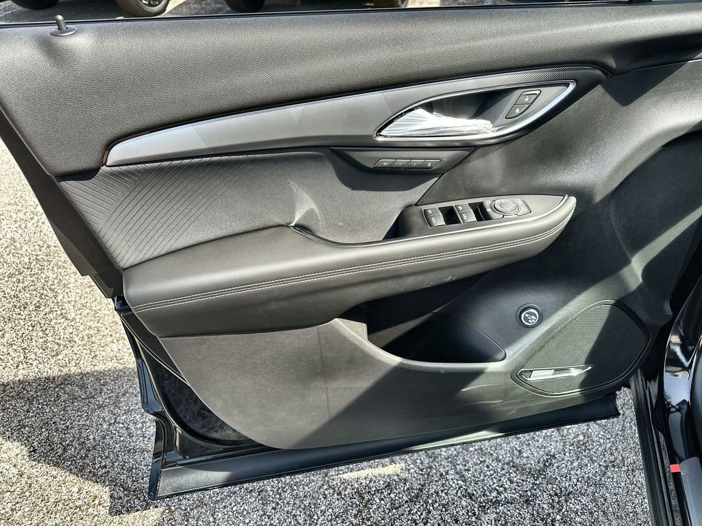 New 2026 Buick Envision Sport Touring image 21