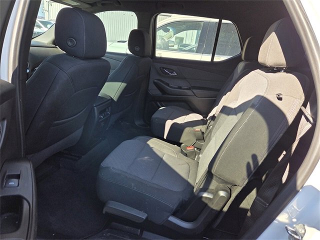 Used 2023 Chevrolet Traverse LT image 5