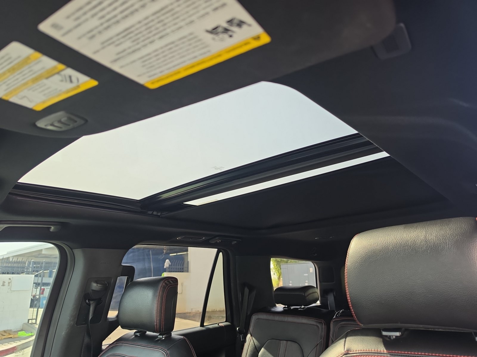 Used 2019 Ford Expedition Limited w/ Equipment Group 303A RWD image 16