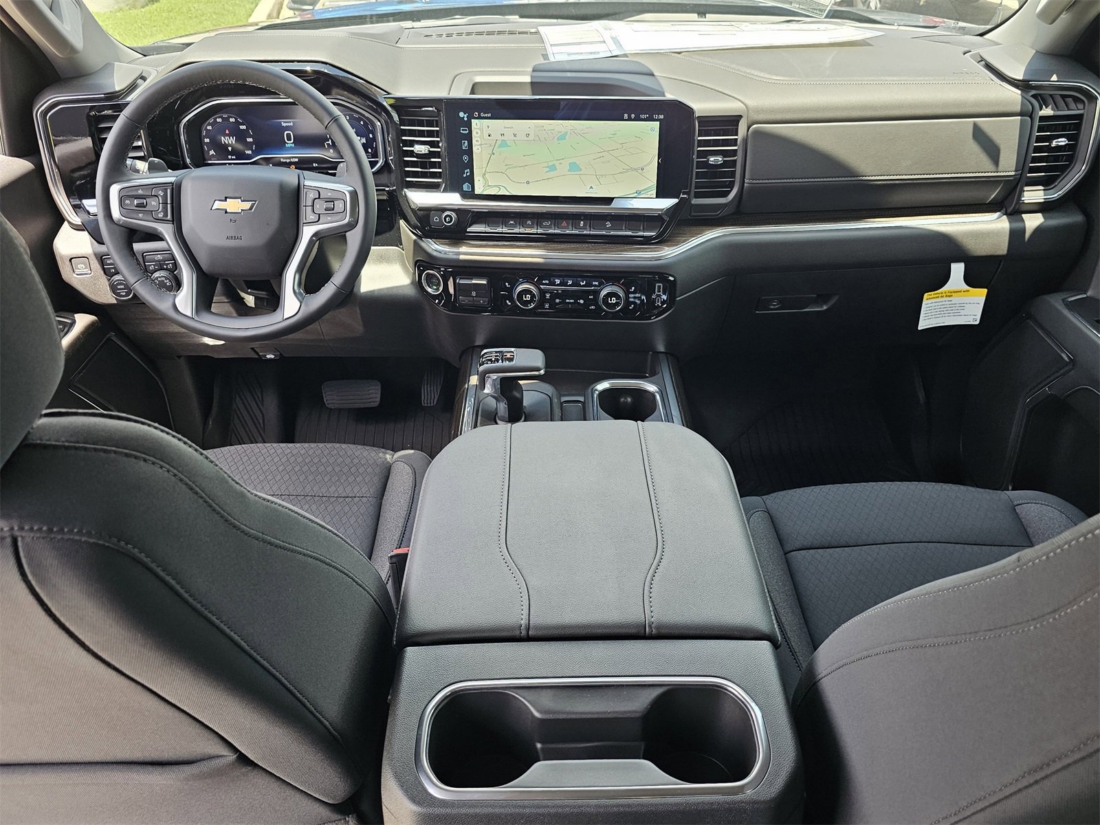 New 2025 Chevrolet Silverado 1500 LT image 8