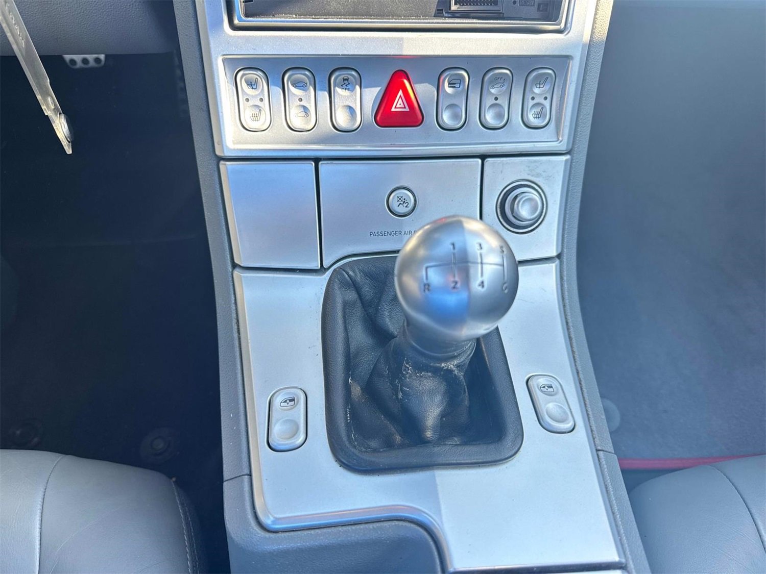 Used 2005 Chrysler Crossfire Limited image 24