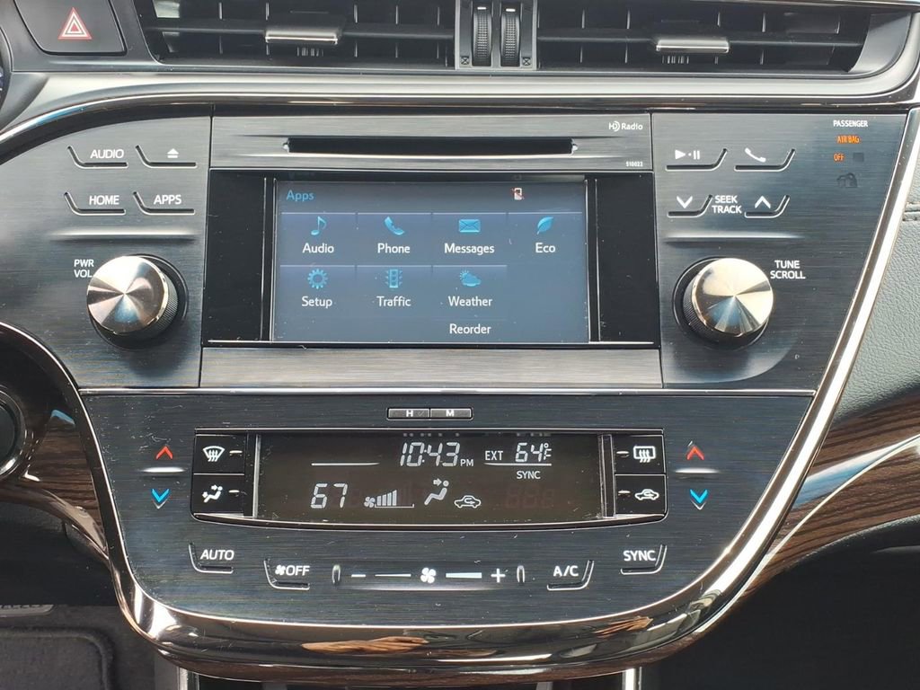 Used 2015 Toyota Avalon XLE Premium FWD image 7