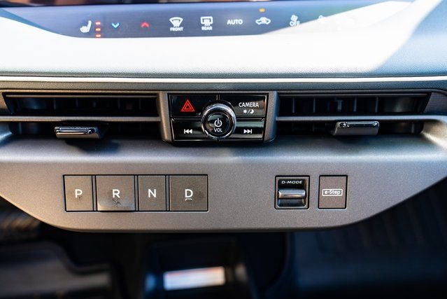 New 2026 Nissan Leaf Platinum+ image 20