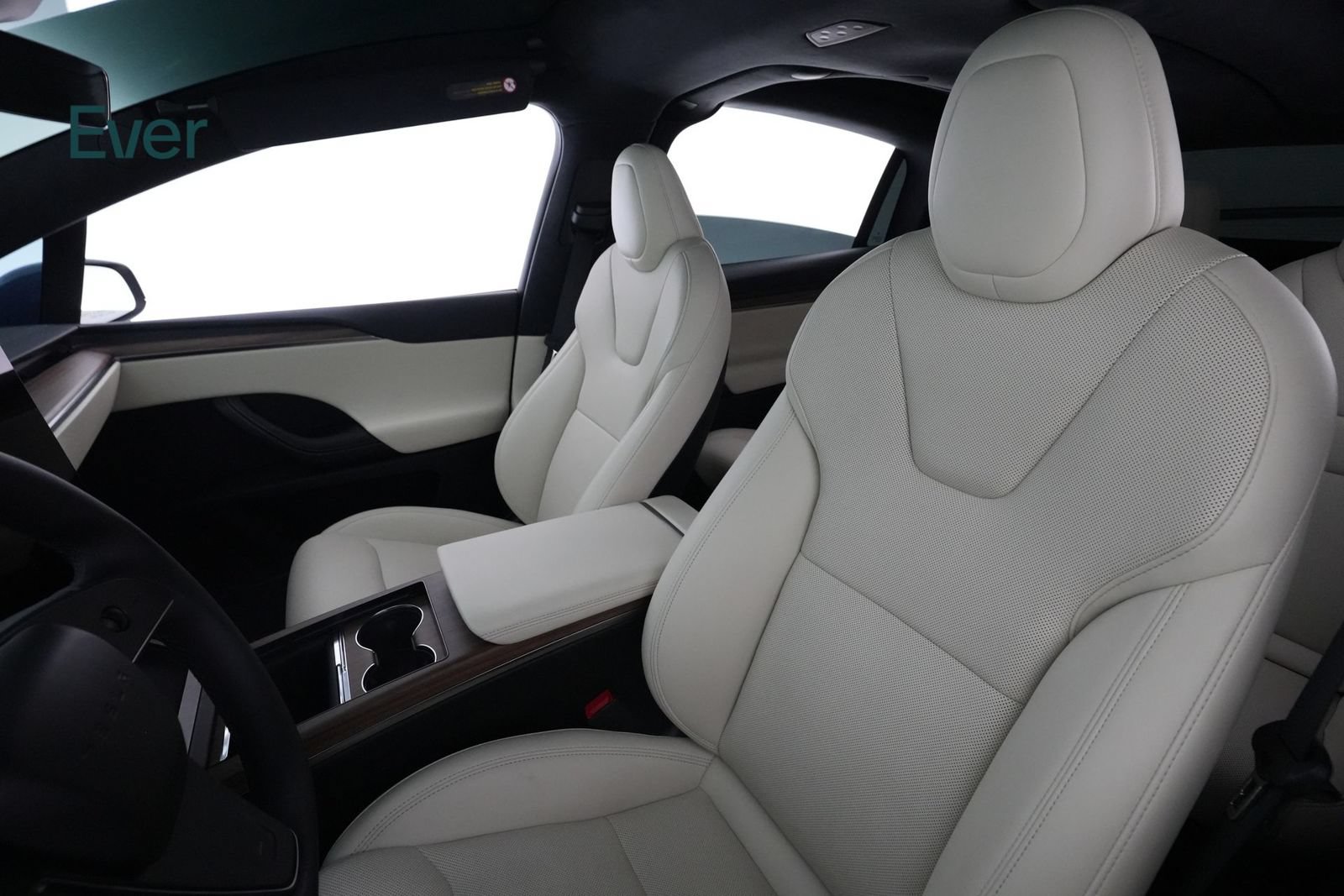 Used 2026 Tesla Model X AWD/4WD image 4