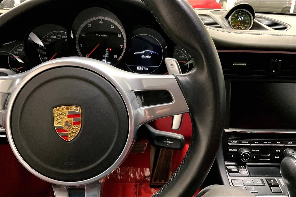 Used 2016 Porsche 911 Turbo image 24