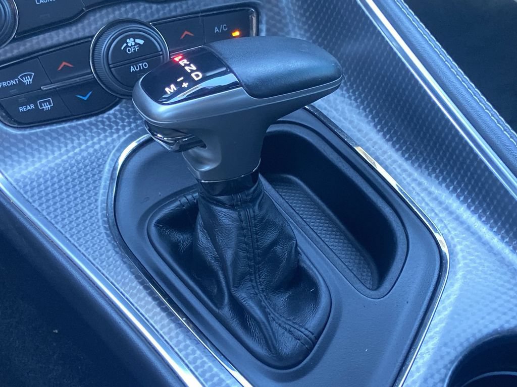 Used 2016 Dodge Challenger SRT Hellcat RWD image 12
