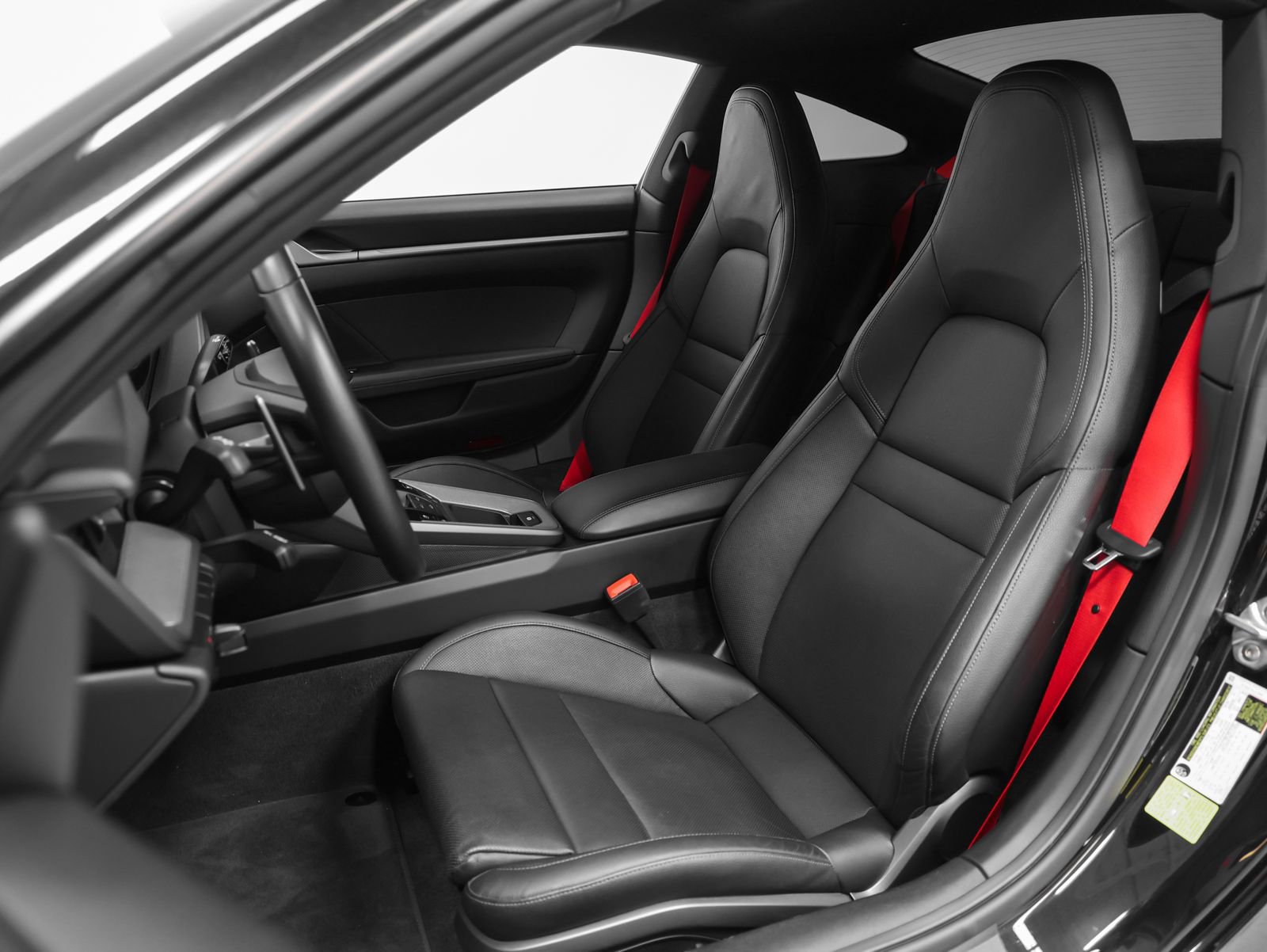 Certified 2022 Porsche 911 Carrera RWD image 5