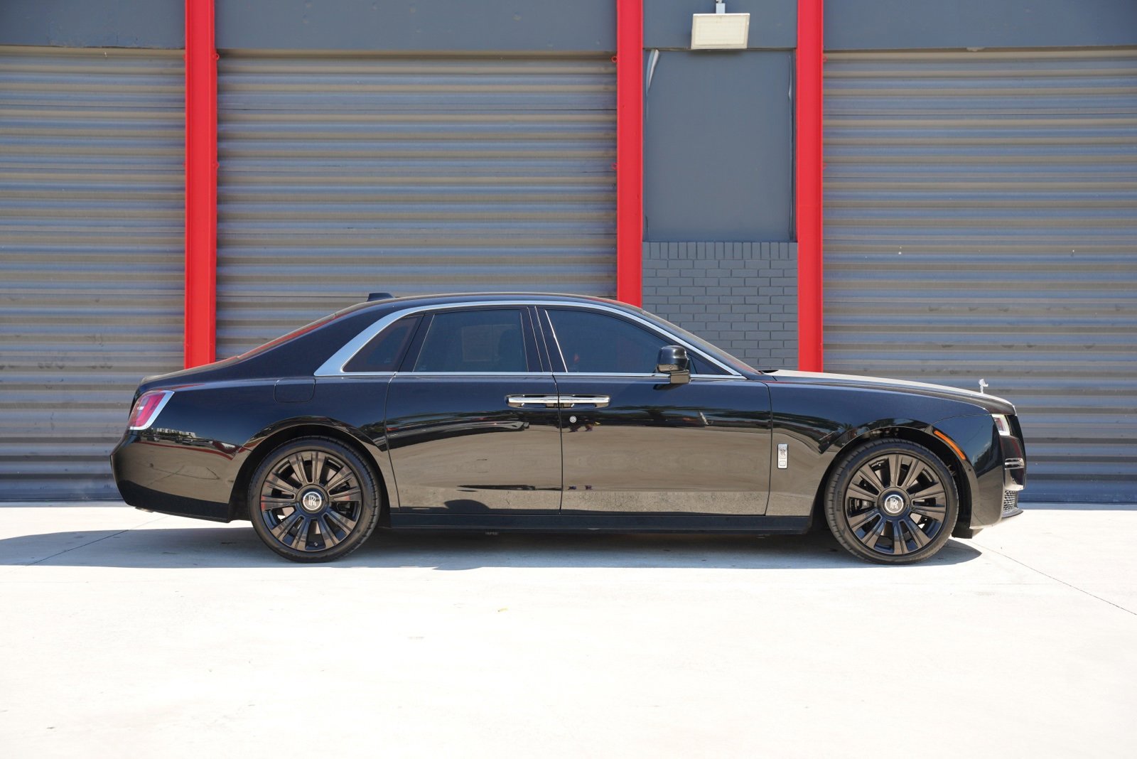 Used 2021 Rolls-Royce Ghost video 2