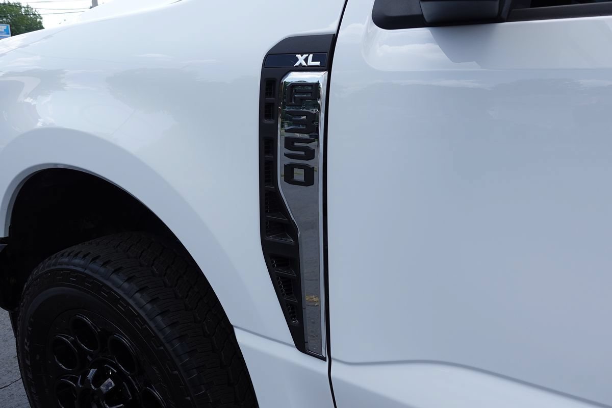 Used 2024 Ford F350 XL w/ XL Off-Road Package AWD/4WD image 13