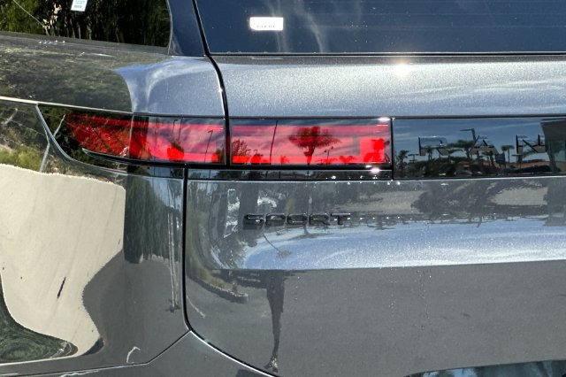 New 2026 Land Rover Range Rover Sport Dynamic SE AWD/4WD image 26