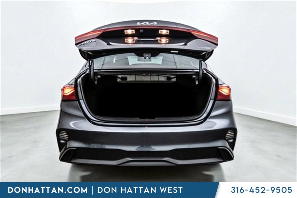Used 2024 Kia Forte LXS image 33