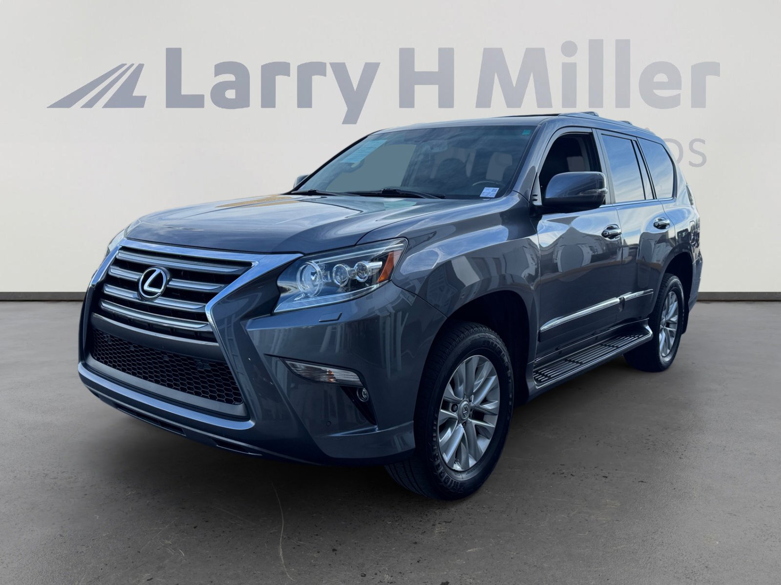 Used 2015 Lexus GX 460 image 1