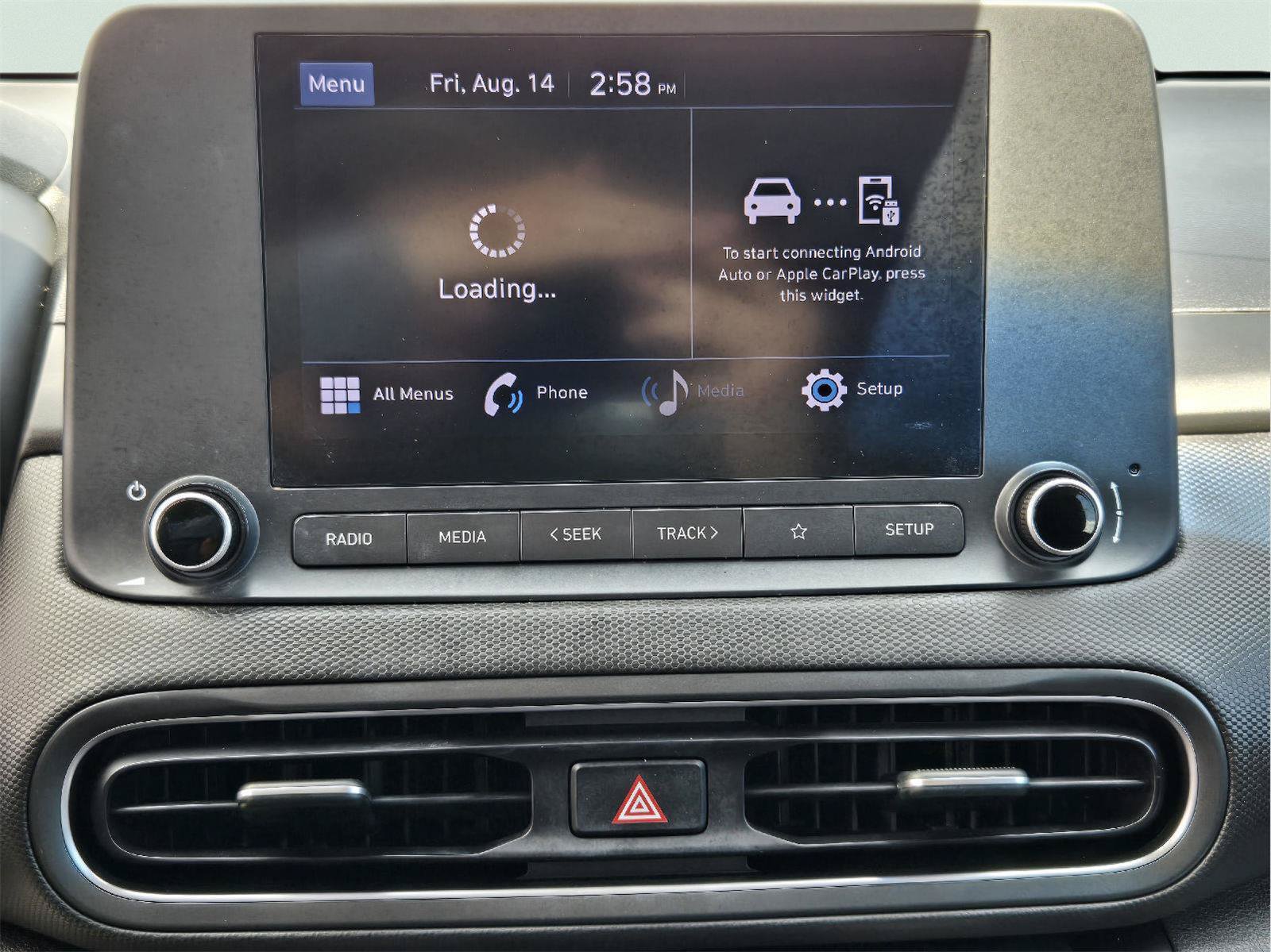 Used 2022 Hyundai Kona SE w/ Cargo Package FWD image 14