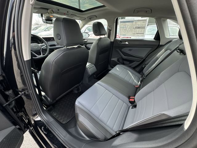 New 2026 Volkswagen Jetta SE image 21