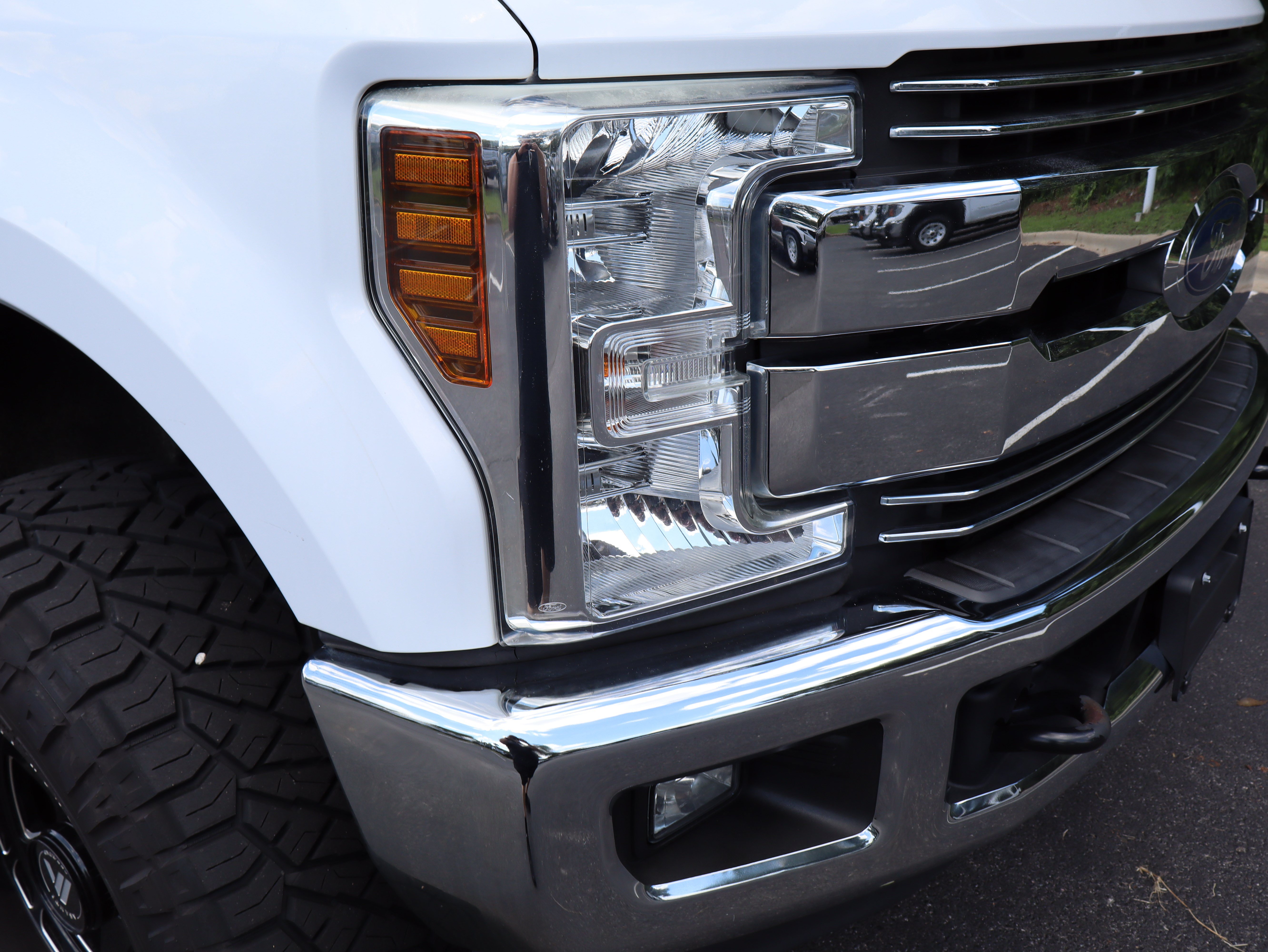 Used 2019 Ford F250 Lariat w/ Lariat Value Package AWD/4WD image 15