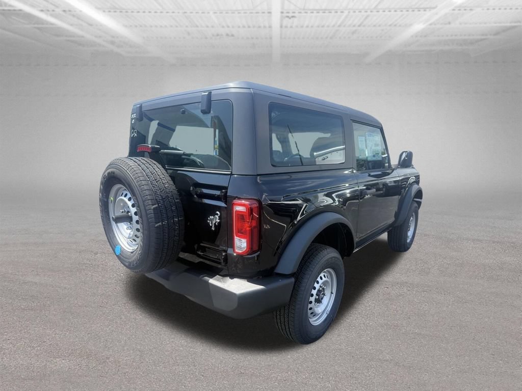 New 2026 Ford Bronco 2-Door AWD/4WD image 3