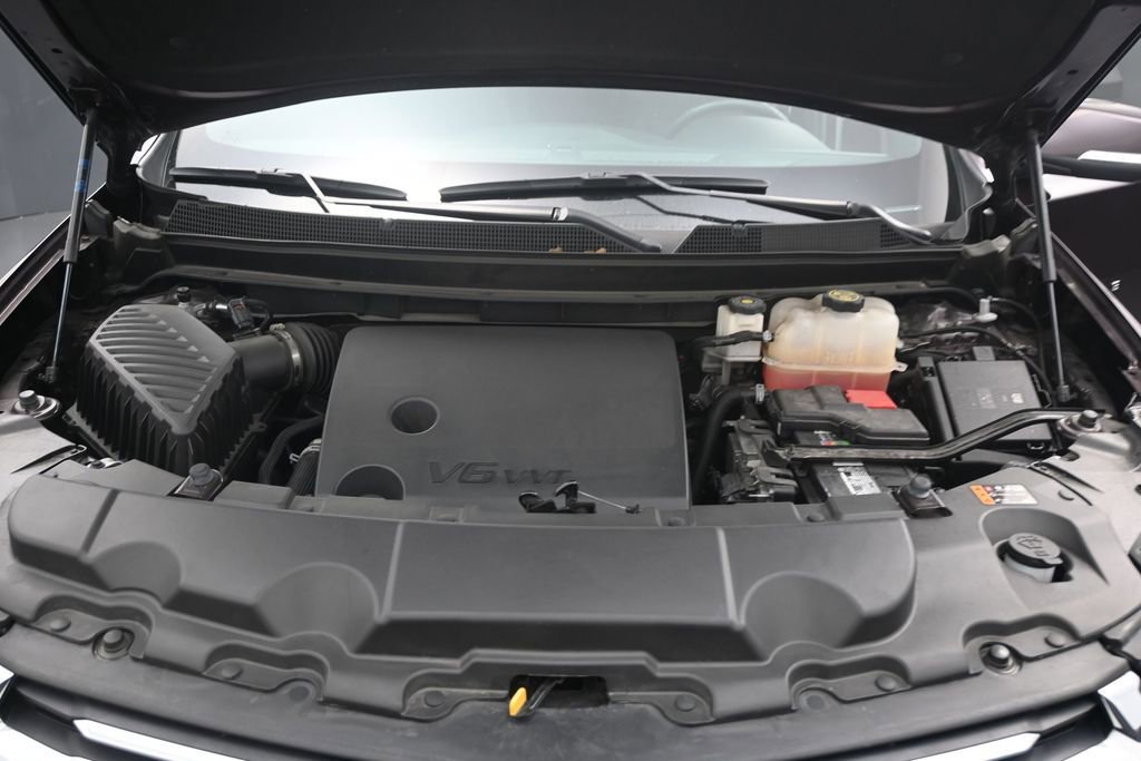 Used 2023 Chevrolet Traverse LT FWD image 12
