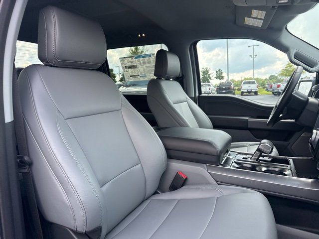 New 2025 Ford F150 Lightning Flash image 27