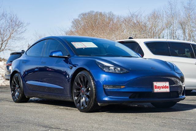 Used 2023 Tesla Model 3 Performance image 2