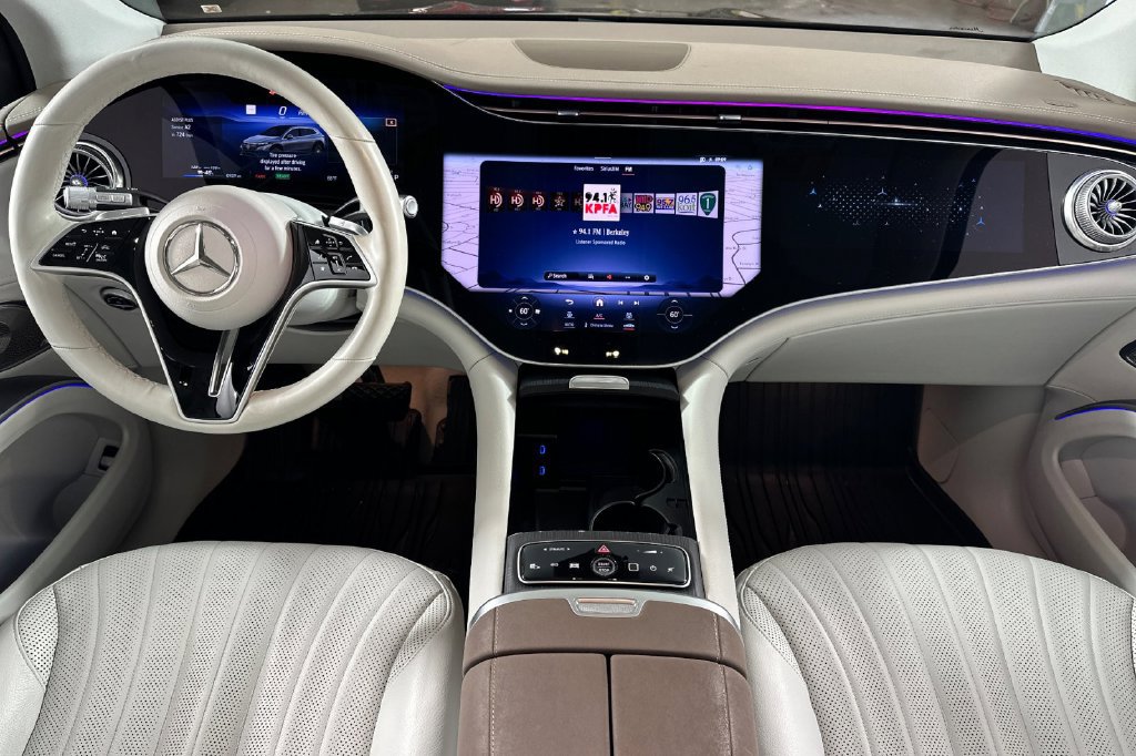 Certified 2023 Mercedes-Benz EQS 580 4MATIC SUV image 15