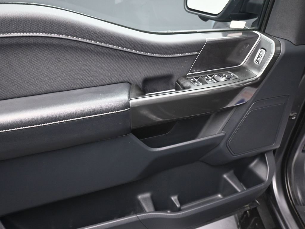 Used 2022 Ford F150 XLT w/ Equipment Group 302A High image 8