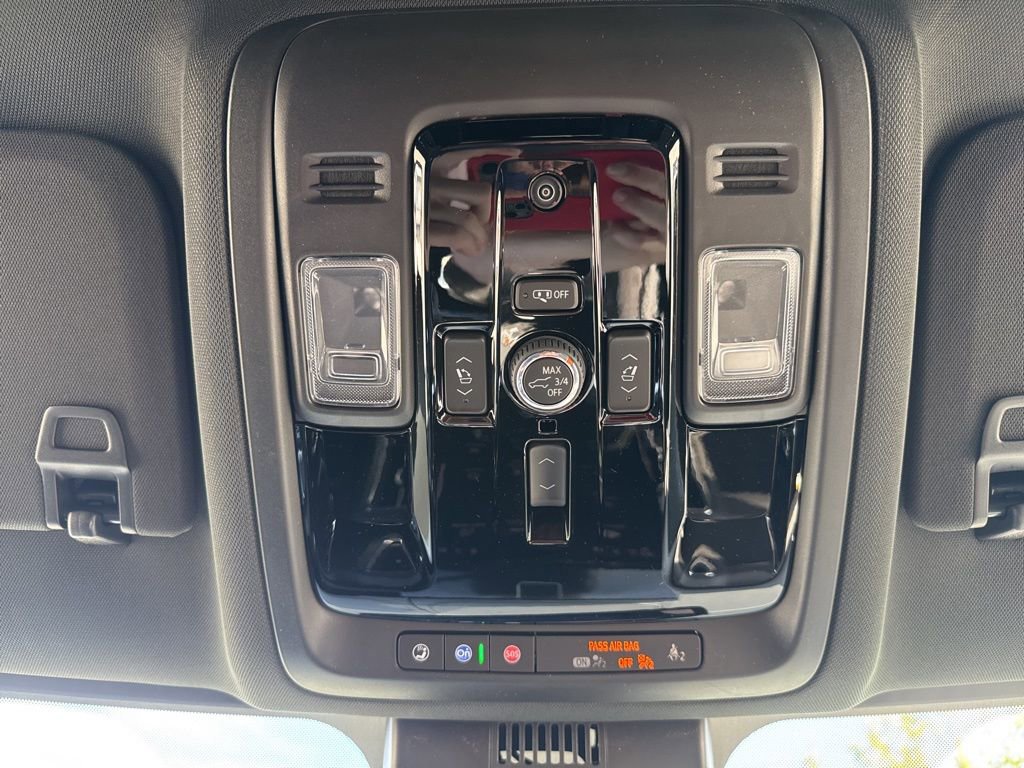 New 2026 GMC Yukon XL Elevation w/ LPO, Floor Liner Package image 42