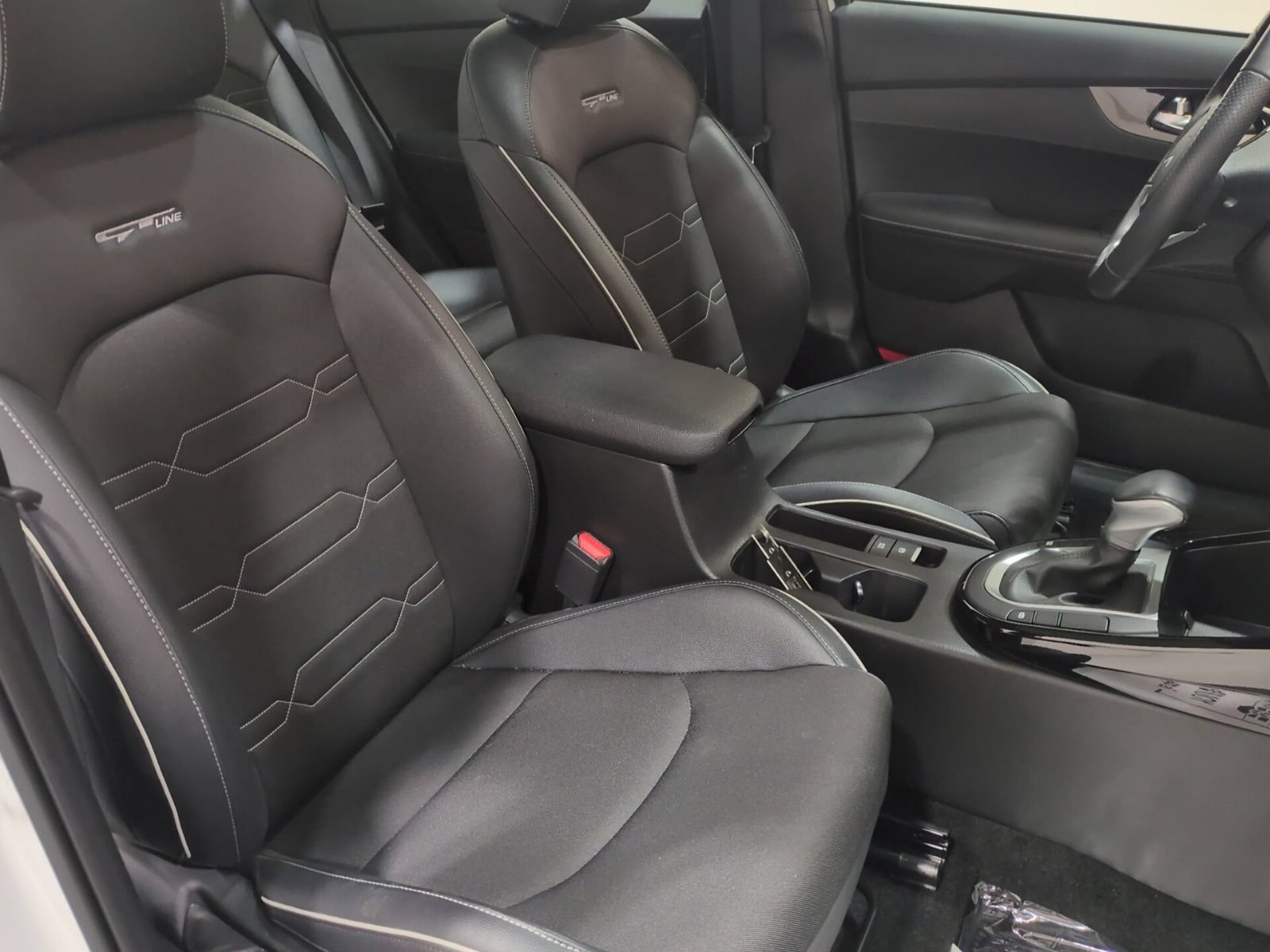 Certified 2024 Kia Forte GT-Line w/ GT-Line Premium Package FWD image 11