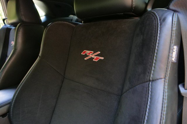 Used 2016 Dodge Challenger R/T Plus RWD image 27