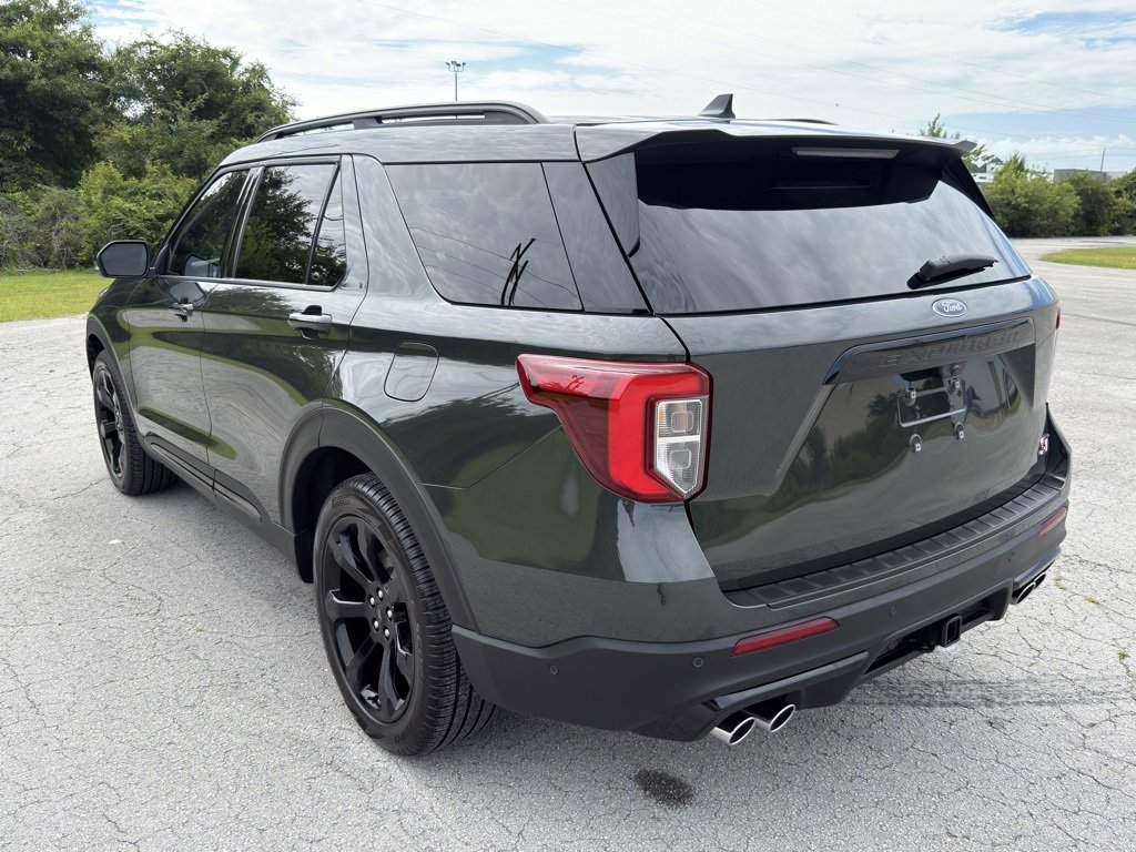 Certified 2024 Ford Explorer ST w/ Equipment Group 401A image 4