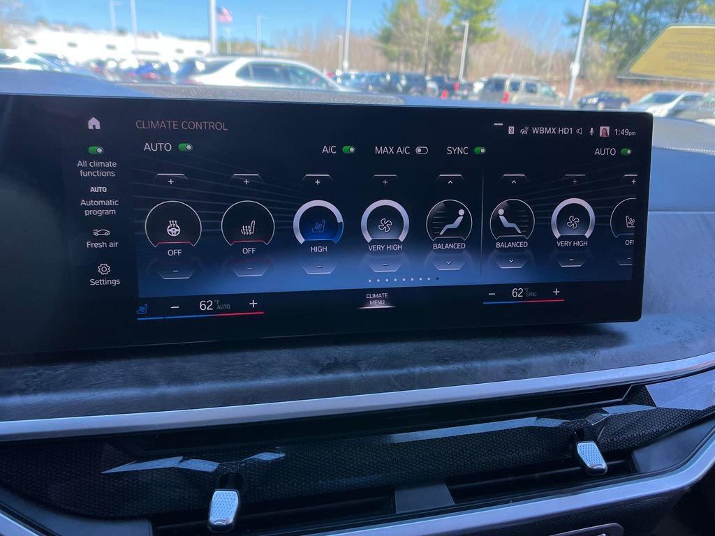 Used 2023 BMW X7 xDrive40i w/ Premium Package image 18