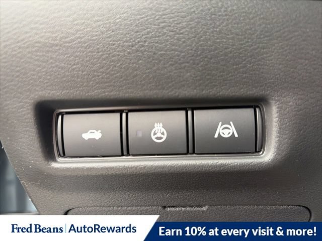 New 2026 Nissan Sentra SR w/ SR Premium Package FWD image 21