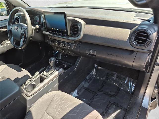 Used 2019 Toyota Tacoma TRD Sport w/ Technology Package RWD image 21