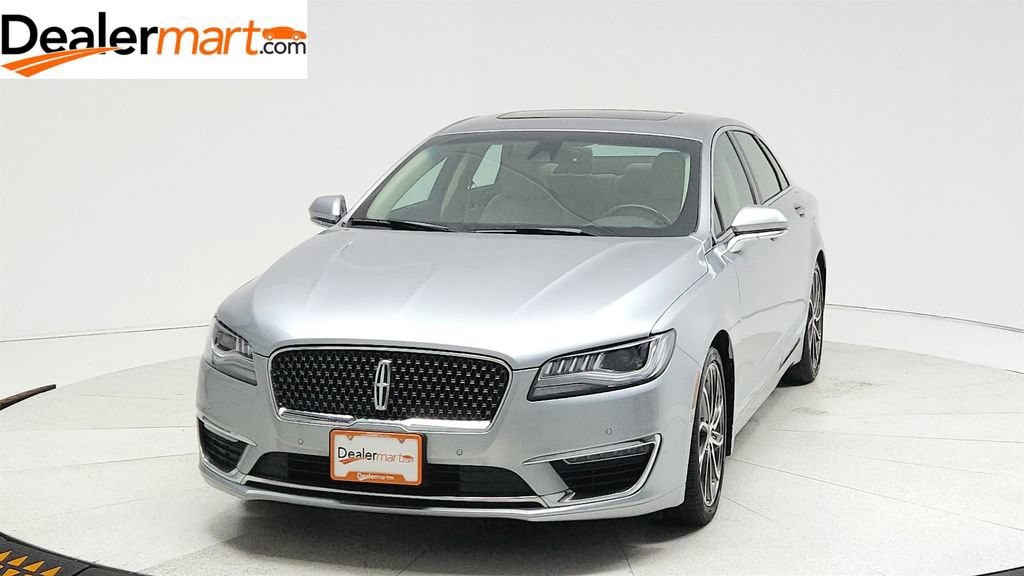 Used 2020 Lincoln MKZ Reserve FWD image 1